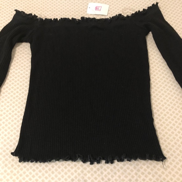 Knit off the shoulder crop top - Picture 3 of 3